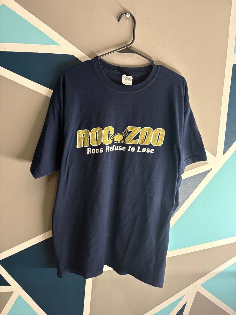 Super crazy Vintage Gildan Ultra Blend Akron Football Roc Zoo T-Shirt XL Navy Bl - Picture 2 of 5